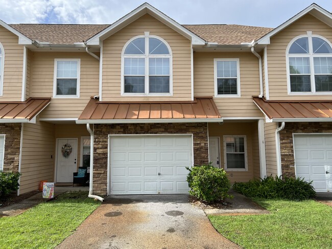 Building Photo - 732 E Mack Bayou Dr