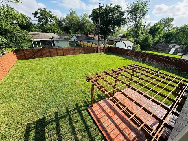 Photo - 7131 Carvel Ln