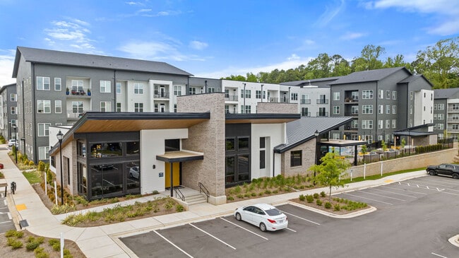 Broadstone Oak City apartments — community photo