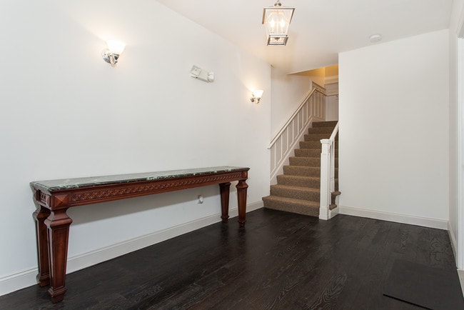 Photo - 682 Prospect Street