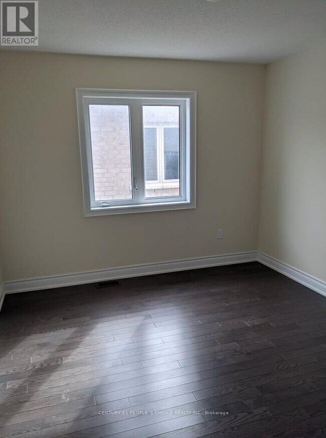 Photo - 368 Kirkham Dr