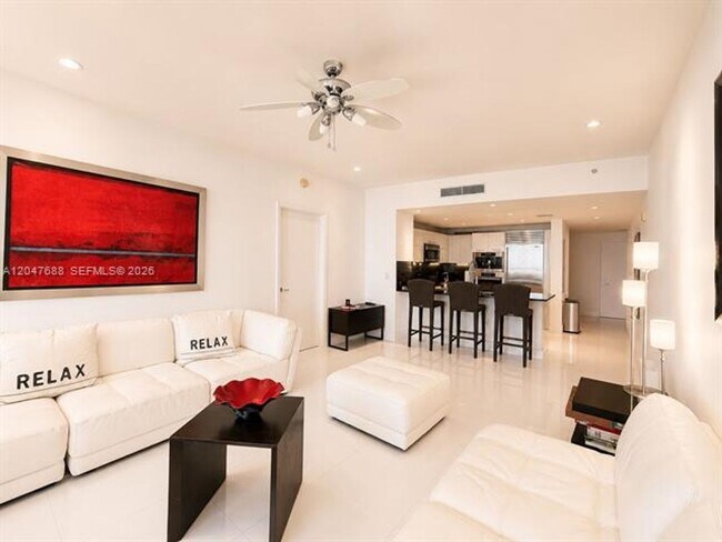 Photo - 17121 Collins Ave