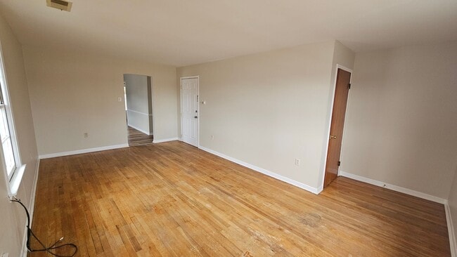 Photo - 1337 Salem Ave Unit #2