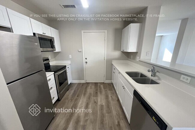 Photo - 15008 W Calavar Rd