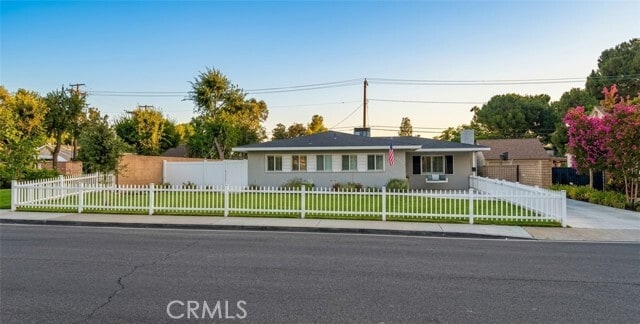 Building Photo - 6759 Mt Whitney Ave