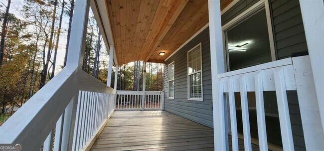 Photo - 4872 Lewis Rd