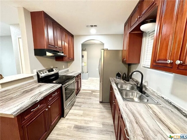 Photo - 736 Grice Dr