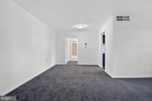 Photo - 9483 Fairfax Blvd Unit 202
