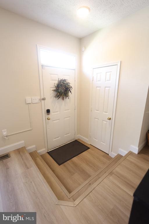 Photo - 1424 Falcon Nest Ct