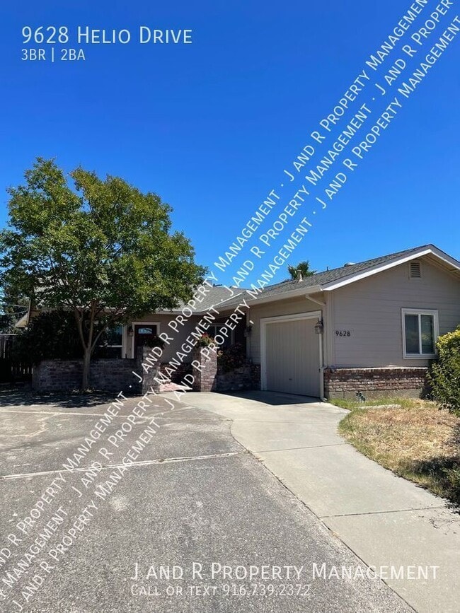 Building Photo - 9628 Helio Dr