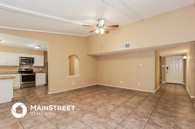6515 Forestview Dr