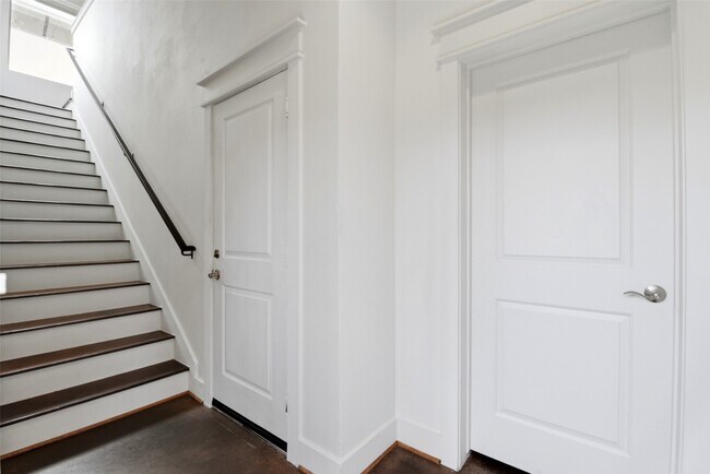 Photo - 1512 Crockett St