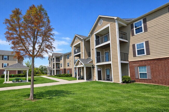 Wedgewood Apartments