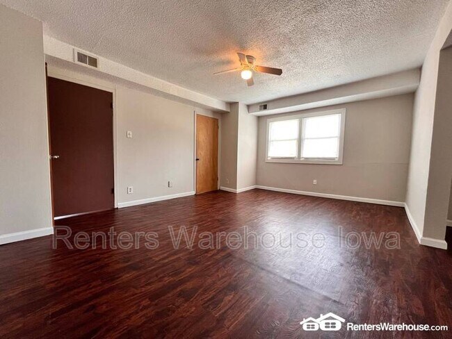 Photo - 1604 16th St Unidad 3