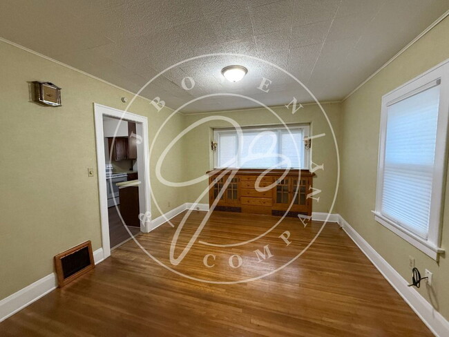 Photo - Beautiful West Toledo 3 bedroom home with ...
