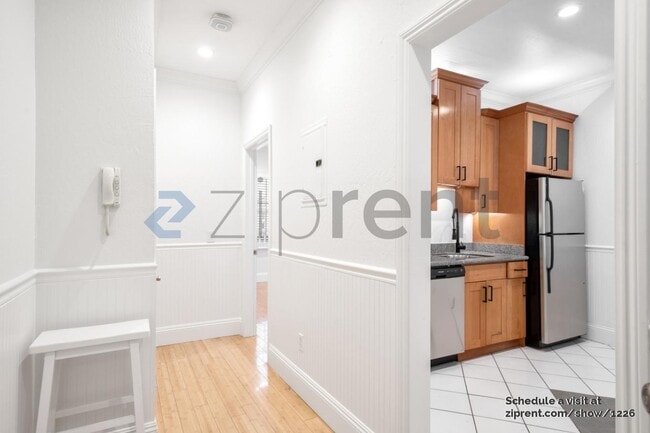 Building Photo - 520 Natoma St