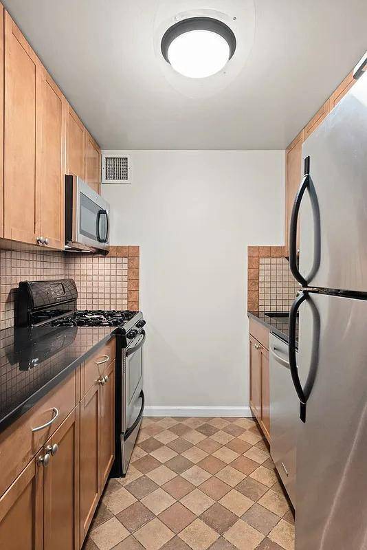 Photo - 50 Lexington Ave