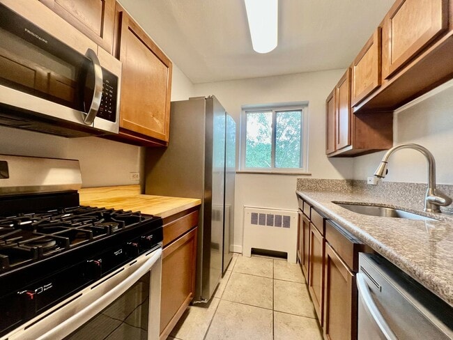 Photo - Charming Condo in Capitol Hill