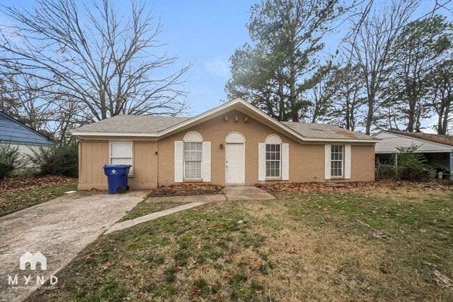 Building Photo - 2695 Shady Grove Dr