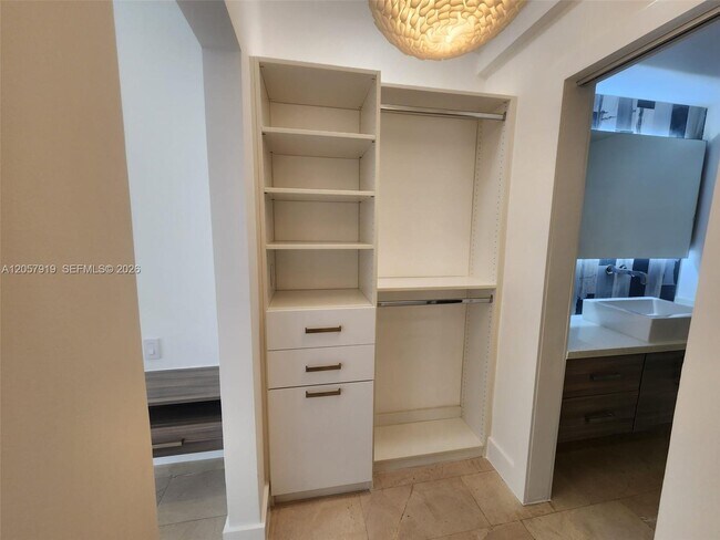 Photo - 1390 Ocean Dr Unit 402