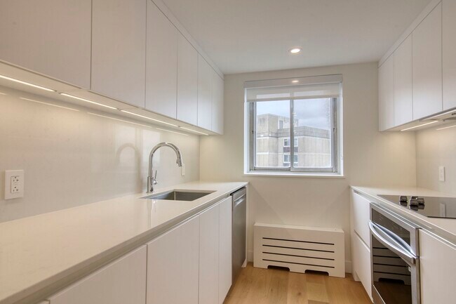 Photo - 3555 Chem. de la Côte-des-Neiges Unit 1106