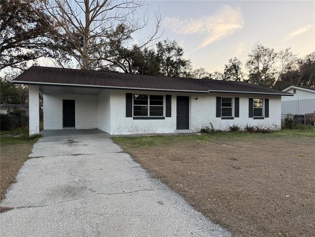 Building Photo - 34918 Ansley Ave