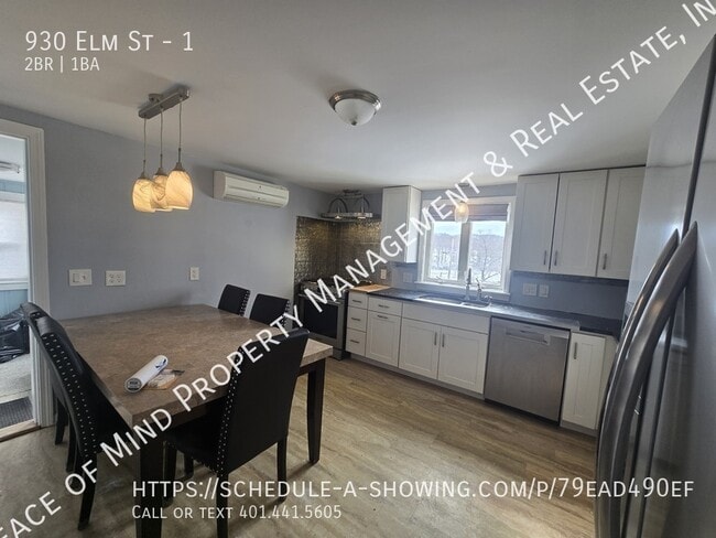 Photo - 930 Elm St Unit 1