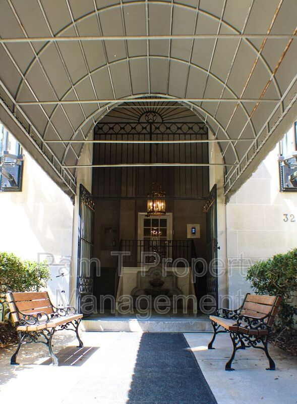 321 Abercorn St Unidad 108