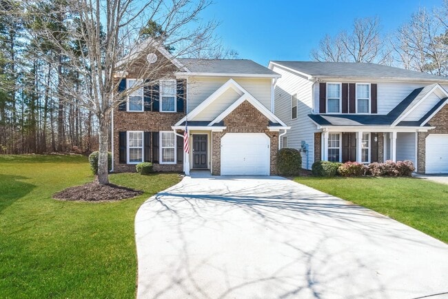 Building Photo - 9598 Lakeview Cir