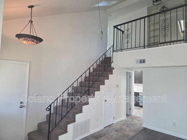 Photo - 1821 Howe St