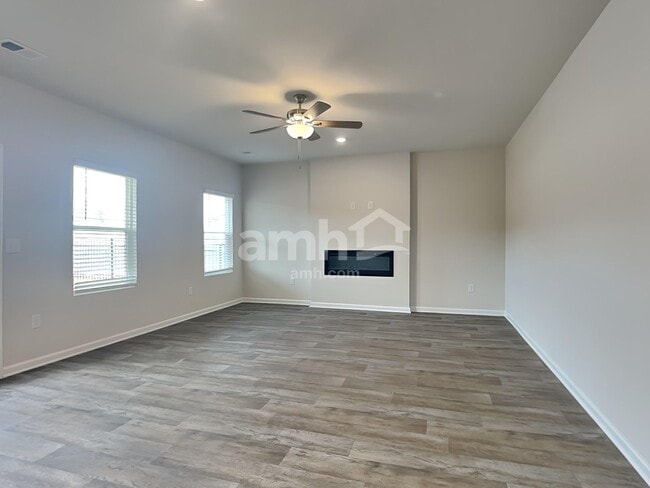 Photo - 3232 Emberly Dr