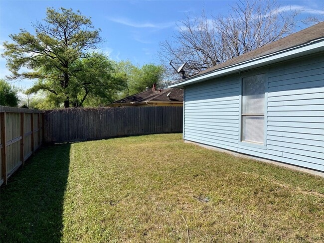 Photo - 11003 Panicum Ct