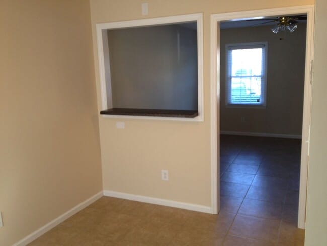 Photo - Haymont Area -2 Bedroom Town home for rent! Available 4/17/2026