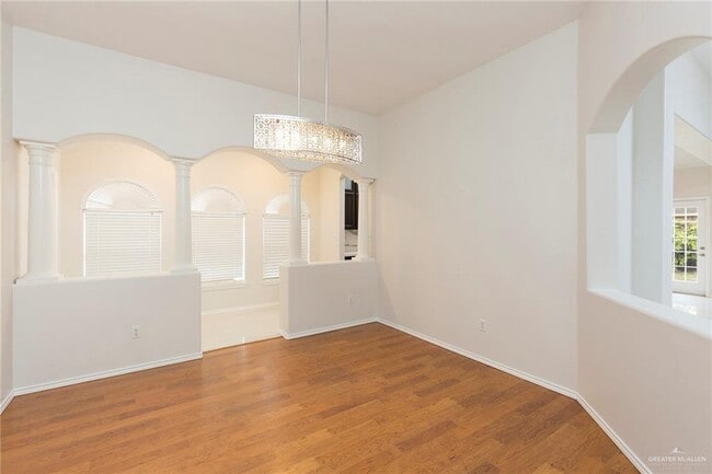 Photo - 18 San Armando St