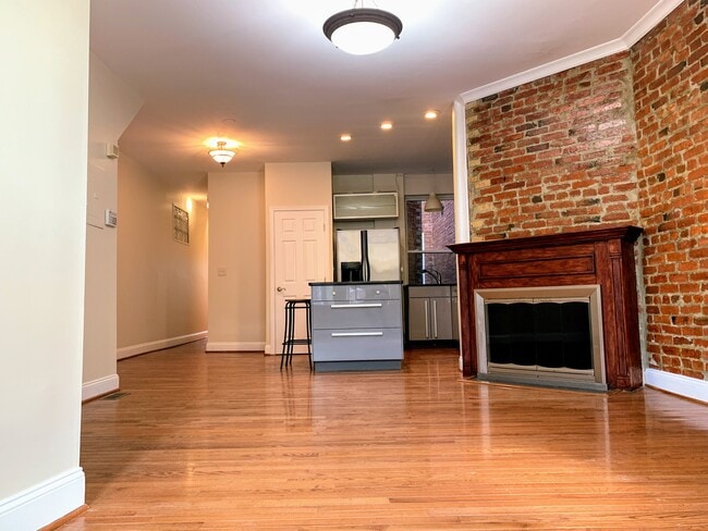 Photo - 1711 4th St NW