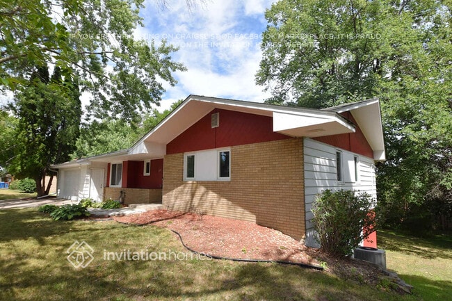 Building Photo - 2300 Winfield Ave Rental