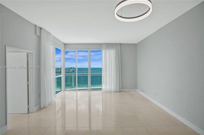 Photo - 950 Brickell Bay Dr Unit 4610