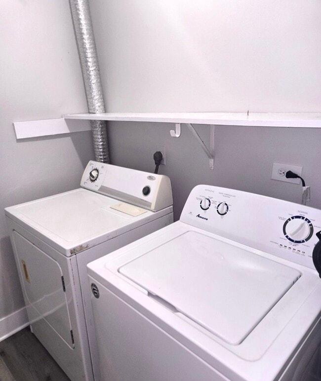 Photo - 1808 Fayette Walk Unit H