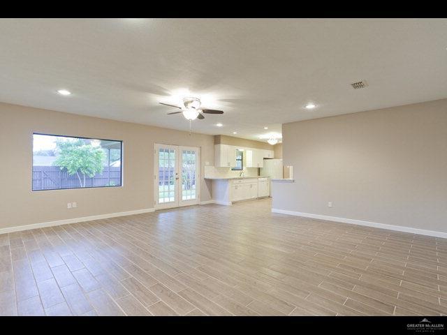 Photo - 16 Fern Ave W