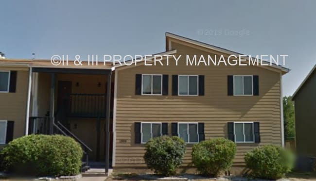 Photo - 1306 E 123rd Terrace House