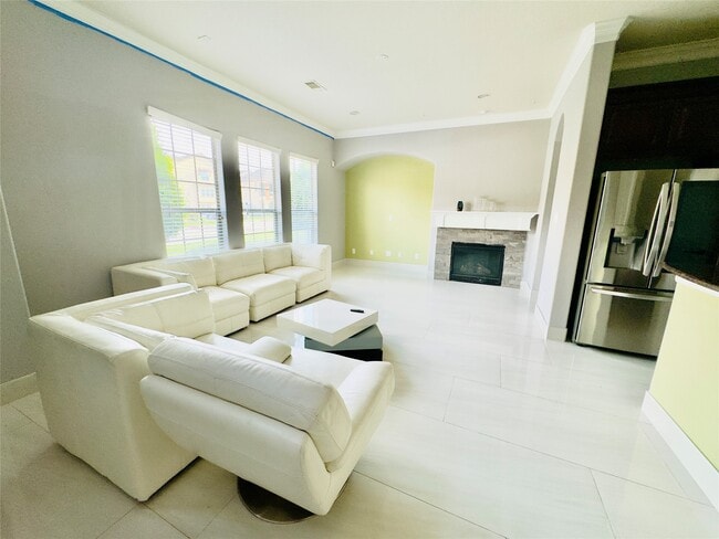 14535 San Pietro Dr
