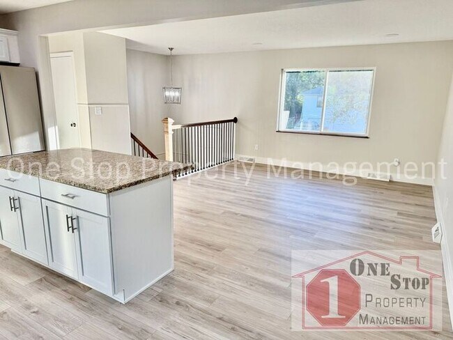 Photo - 4-Bedroom, 2.5-Bathroom home in Independence