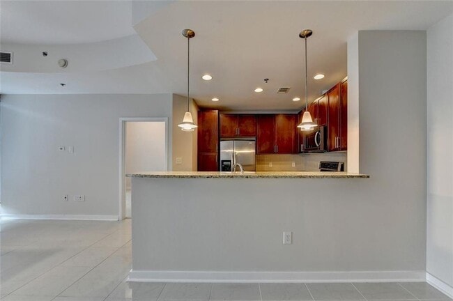 Photo - 855 Peachtree St NE