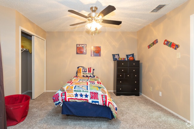 Sutton House Apartments