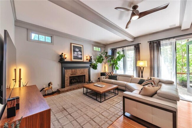 Photo - 609 Victor St