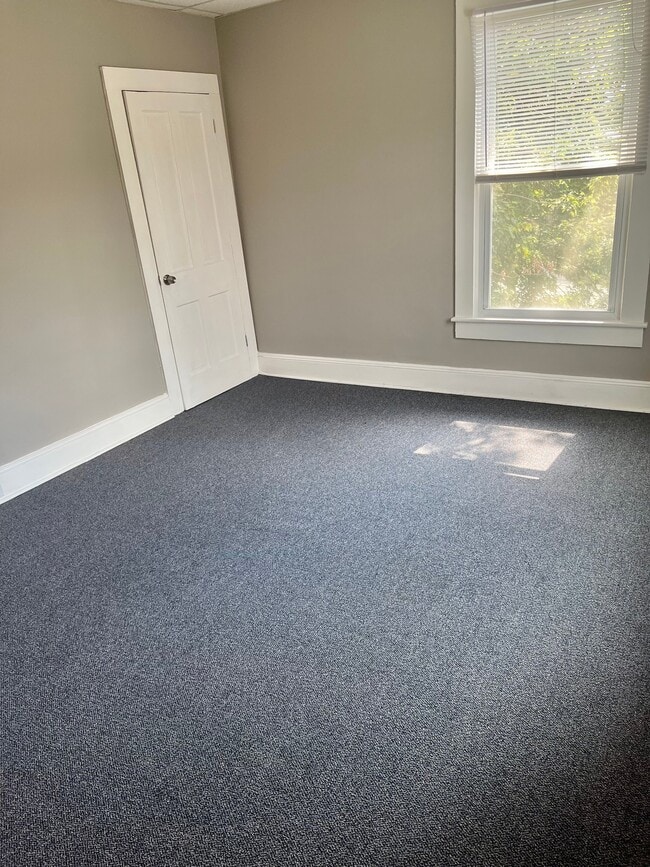 Photo - 415 W Grove St Unit 415 FL2