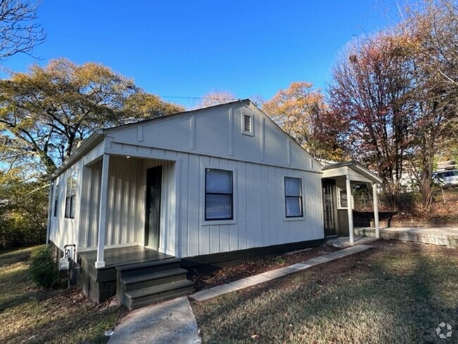 Building Photo - Sweet City Bungalow Rental