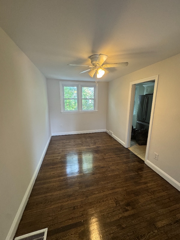 Photo - 304 W 22nd St