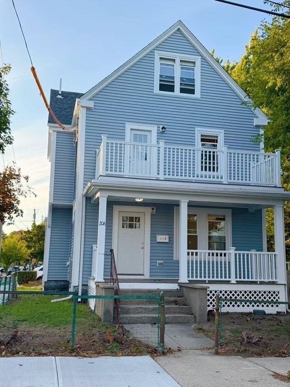 Building Photo - 208 Beach St
