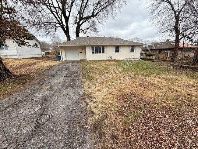 Photo - Cozy 3 Bed 1 Bath Home in Raytown-Coming SOON!